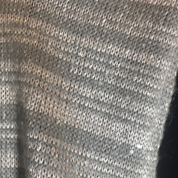 CALVIN KLEIN Buttery Soft Sweater-Knit Infinity Tiny Sequins & Metallic Threads - Picture 7 of 16